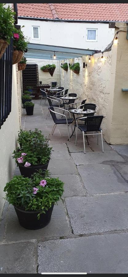 The Royal George Staithes Bed & Breakfast エクステリア 写真