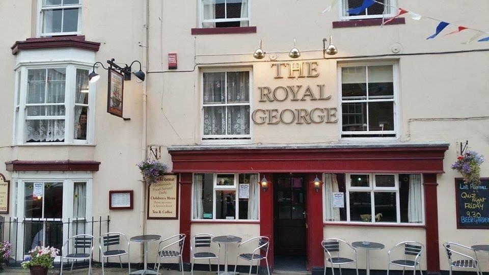 The Royal George Staithes Bed & Breakfast エクステリア 写真